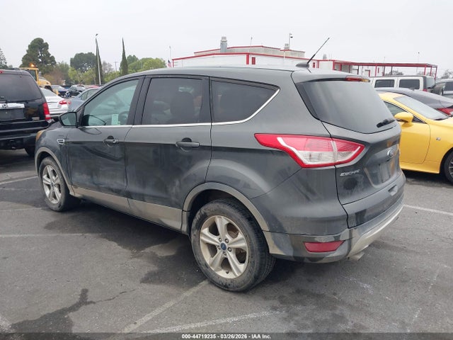 1FMCU0GX8FUB61195 Ford ESCAPE SE