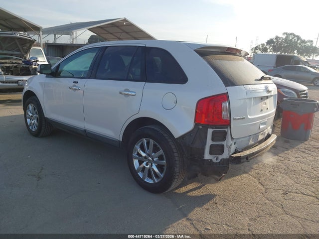 2011 FORD EDGE 2FMDK3JC8BBA85995 Photo 2