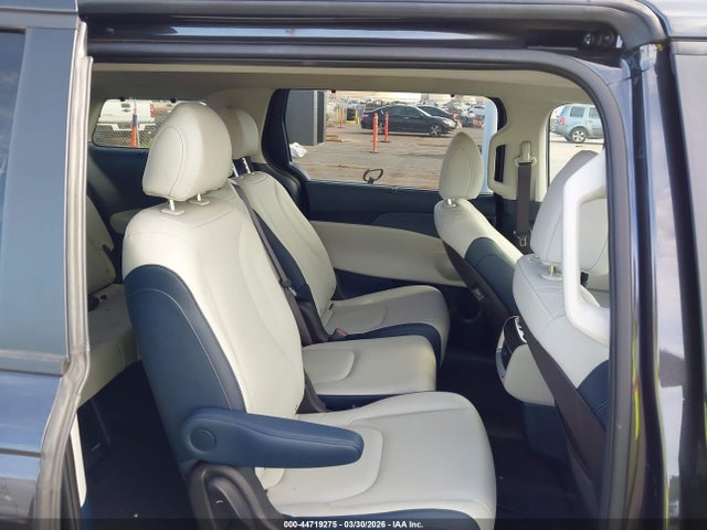 Продаж на аукціоні авто 2026 Kia Carnival Mpv Hybrid Ex, vin: KNDNC5KA3T6111322, номер лоту: 44719275