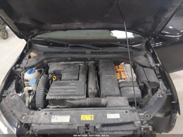 Продаж на аукціоні авто 2014 Volkswagen Jetta Hybrid Sel Premium, vin: 3VW637AJ9EM252588, номер лоту: 44719288