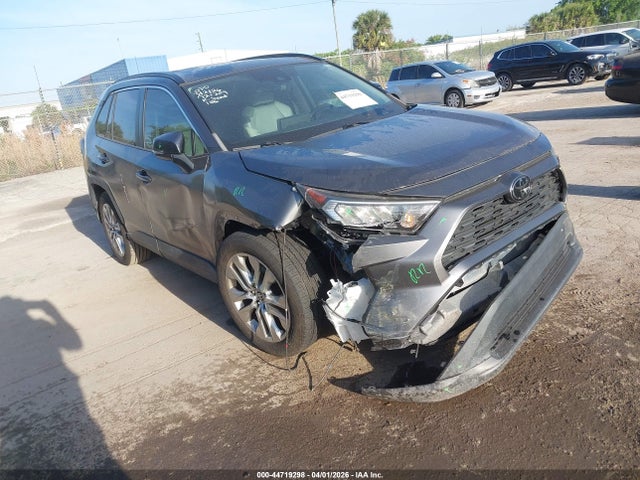 Aukcja sprzedaży 2021 Toyota Rav4 Xle Premium, vin: 2T3C1RFV2MW147682, numer aukcji: 44719298