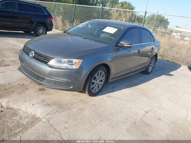 44719317 :رقم المزاد ، 3VWD07AJ8EM433889 vin ، 2014 Volkswagen Jetta 1.8t Se مزاد بيع