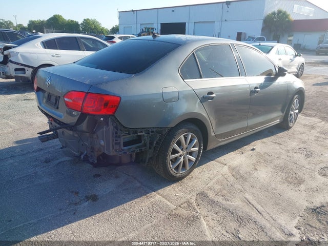44719317 :رقم المزاد ، 3VWD07AJ8EM433889 vin ، 2014 Volkswagen Jetta 1.8t Se مزاد بيع
