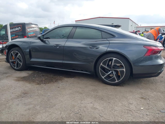 44719334 :رقم المزاد ، WAUBHBFW9P7901116 vin ، 2023 Audi Rs E-tron Gt Quattro مزاد بيع