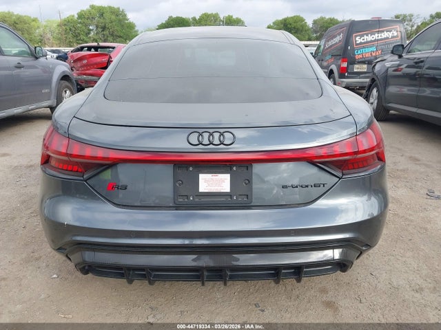 44719334 :رقم المزاد ، WAUBHBFW9P7901116 vin ، 2023 Audi Rs E-tron Gt Quattro مزاد بيع