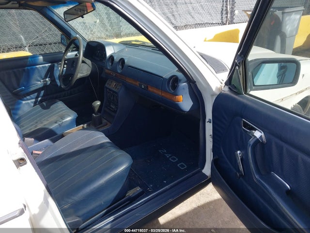 Aukcja sprzedaży 1982 Mercedes-benz 240 D, vin: WDBAB23A1CB310714, numer aukcji: 44719337