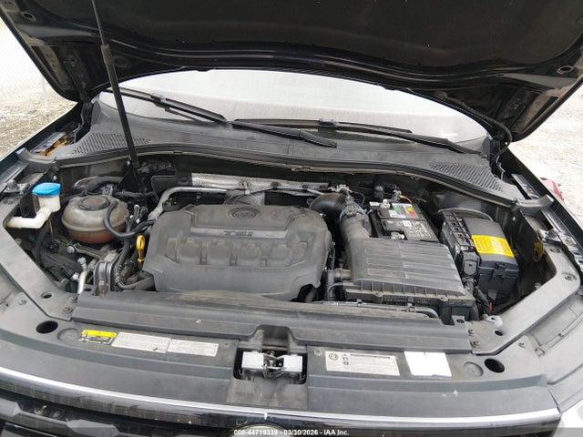 2018 VOLKSWAGEN TIGUAN 3VV2B7AX4JM214545 Photo 9