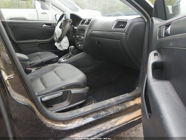 2012 Volkswagen Jetta 2.5l Se მანქანა იყიდება აუქციონზე, vin: 3VWDX7AJ4CM301012, აუქციონის ნომერი: 44719346
