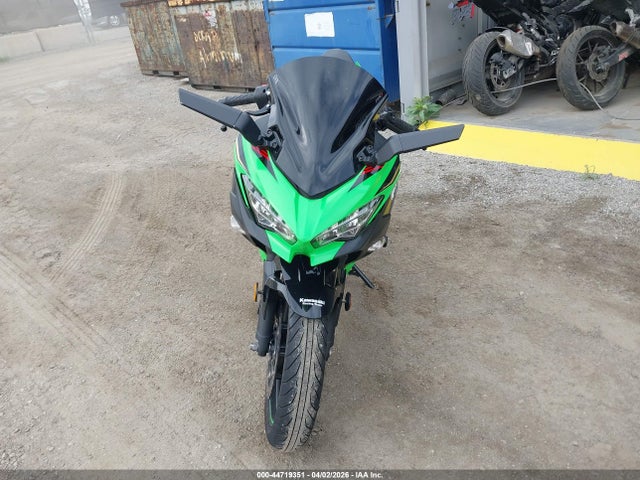 JKAEXKG10LDA63122 Kawasaki EX400