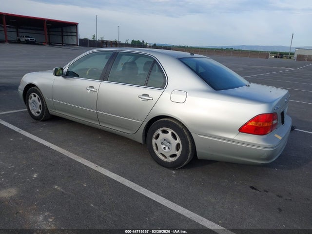 2001 Lexus Ls 430 მანქანა იყიდება აუქციონზე, vin: JTHBN30F110041611, აუქციონის ნომერი: 44719357