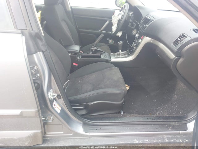 2009 Subaru Outback 2.5i მანქანა იყიდება აუქციონზე, vin: 4S4BP61C197343044, აუქციონის ნომერი: 44719369