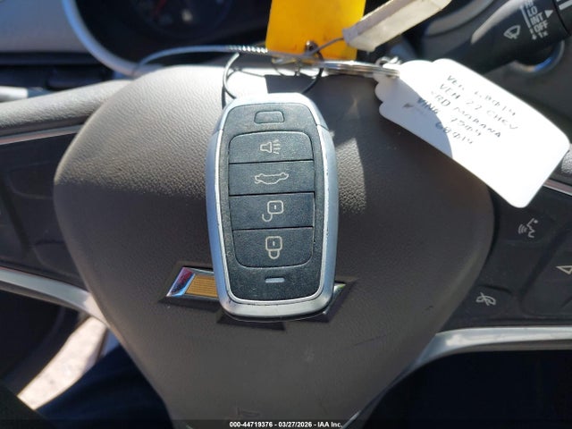 1G1ZB5ST2NF187504 Chevrolet Malibu Fwd Ls