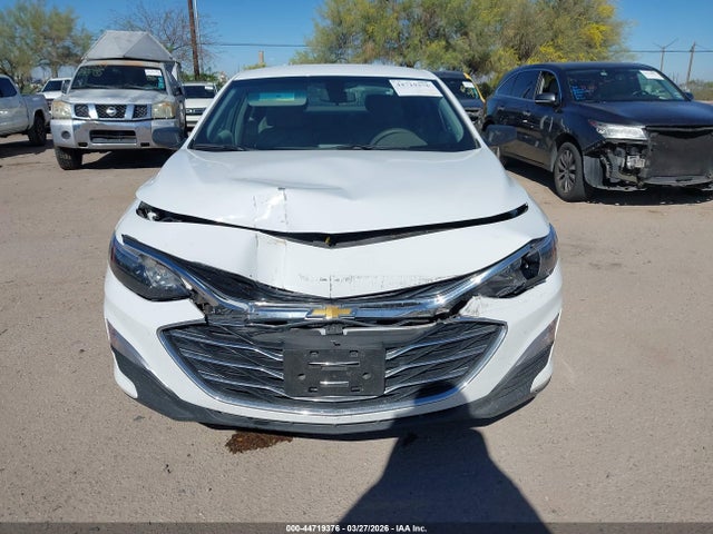 1G1ZB5ST2NF187504 Chevrolet Malibu Fwd Ls