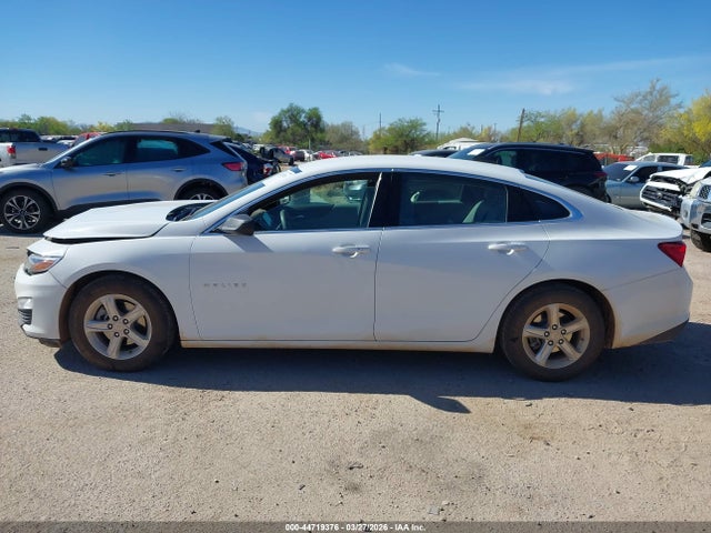 1G1ZB5ST2NF187504 Chevrolet Malibu Fwd Ls