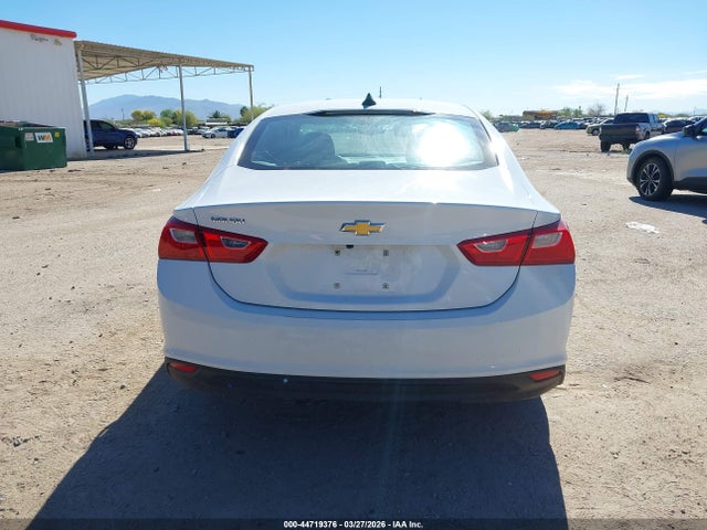 1G1ZB5ST2NF187504 Chevrolet Malibu Fwd Ls