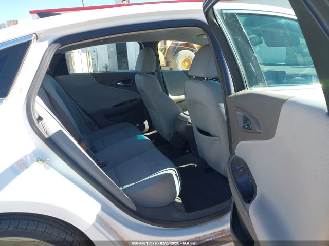 1G1ZB5ST2NF187504 Chevrolet Malibu Fwd Ls