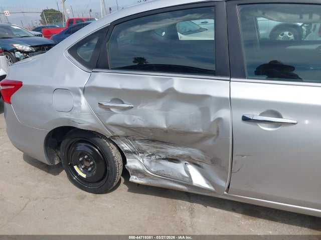 3N1AB7APXJY332170 Nissan SENTRA S