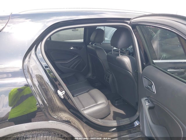 44719401 :رقم المزاد ، WDCTG4GB1HJ336408 vin ، 2017 Mercedes-benz Gla 250 4matic مزاد بيع