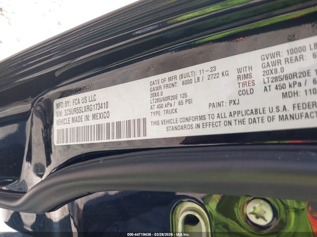 44719436 :رقم المزاد ، 3C6UR5SLXRG173410 vin ، 2024 Ram 2500 Limited  4x4 6'4 Box مزاد بيع