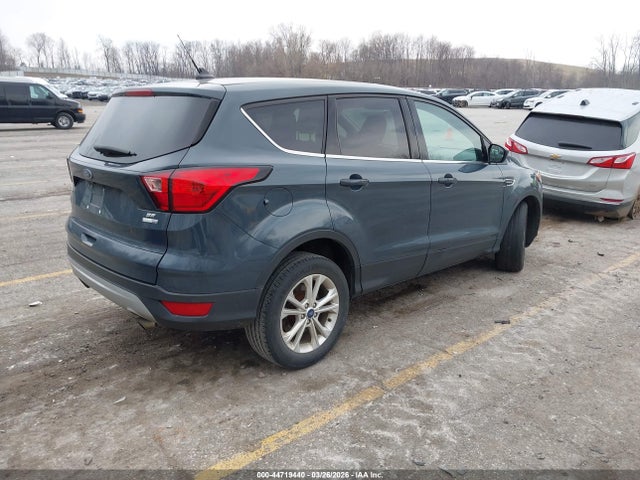 2019 Ford Escape Se მანქანა იყიდება აუქციონზე, vin: 1FMCU9GD8KUC01098, აუქციონის ნომერი: 44719440