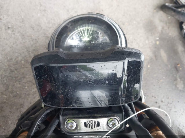 JYARN80E5RA002560 Yamaha Mtm890