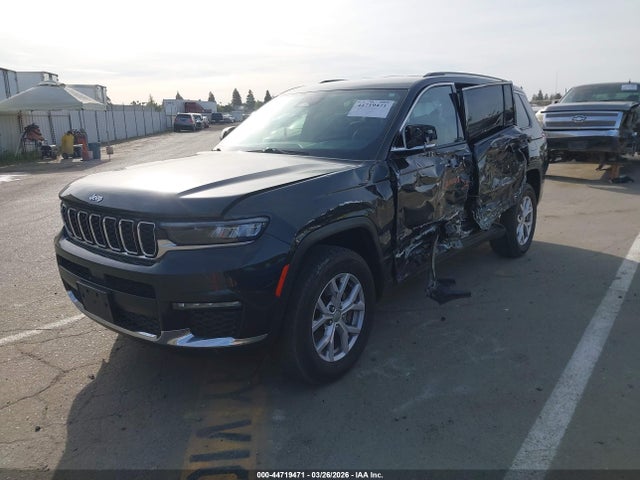 1C4RJJBG0N8636558 Jeep Grand Cherokee L Limited 4x2