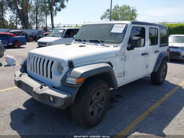 1C4HJXDN8JW232522 Jeep Wrangler Unlimited Sport 4x4