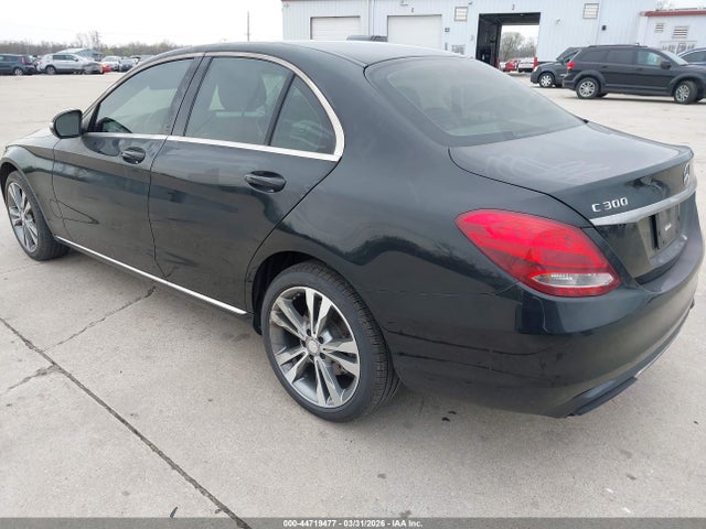 44719477 :رقم المزاد ، 55SWF4KB1FU029403 vin ، 2015 Mercedes-benz C 300 4matic مزاد بيع