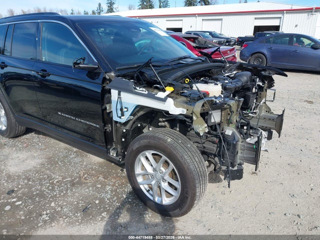 1C4RJHAG3SC285518 Jeep Grand Cherokee Laredo X 4x4