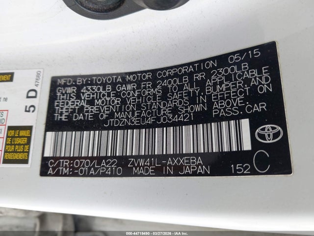 JTDZN3EU4FJ034421 Toyota Prius V Four