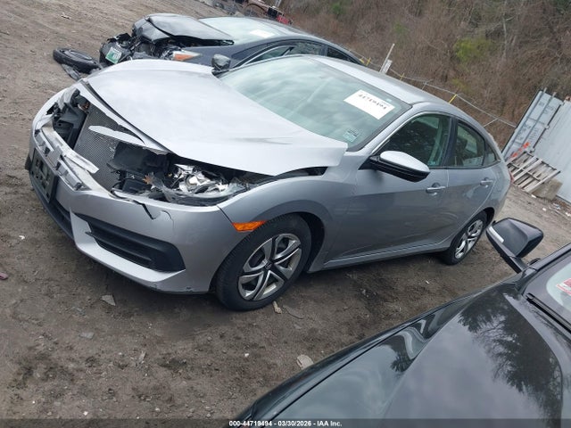 Продаж на аукціоні авто 2018 Honda Civic Lx, vin: 2HGFC2F53JH606973, номер лоту: 44719494