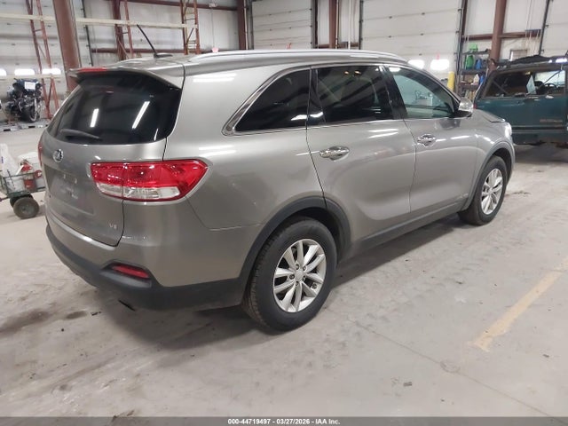 Продаж на аукціоні авто 2017 Kia Sorento 3.3l Lx, vin: 5XYPGDA54HG194162, номер лоту: 44719497
