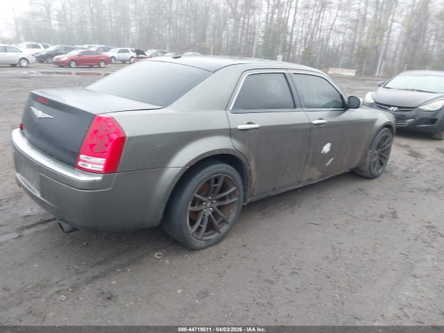 2009 CHRYSLER 300C 2C3KA63TX9H562337 Photo 3