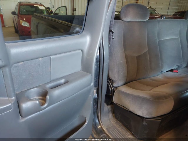 Продаж на аукціоні авто 2003 Gmc New Sierra K1500, vin: 1GTEK19T63E376423, номер лоту: 44719524