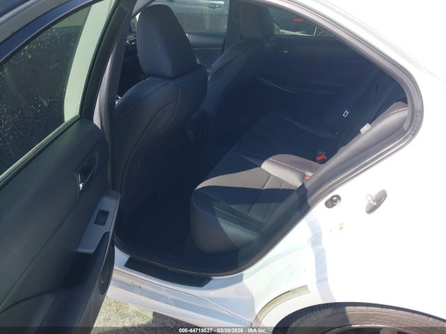 Aukcja sprzedaży 2016 Lexus Is 200t, vin: JTHBA1D29G5020024, numer aukcji: 44719527