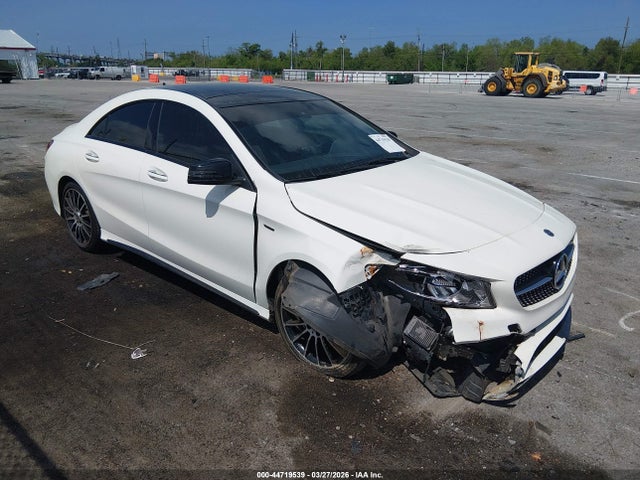 Mercedes-Benz CLA 250 4MATIC 2018 WDDSJ4GB3JN535807 главное изображение