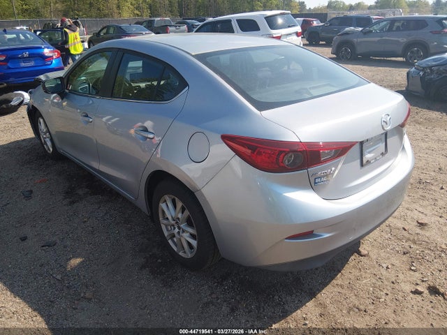 2017 MAZDA MAZDA3 3MZBN1U79HM107190 Photo 2