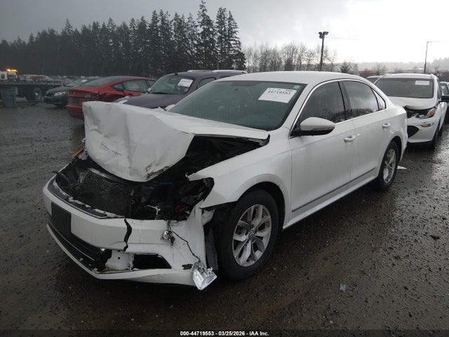 1VWAT7A39GC041150 Volkswagen Passat 1.8t S