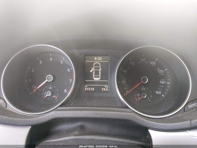 1VWAT7A39GC041150 Volkswagen Passat 1.8t S