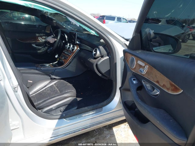 Aukcja sprzedaży 2017 Mercedes-benz C 300 4matic, vin: WDDWF4KB4HR223315, numer aukcji: 44719570