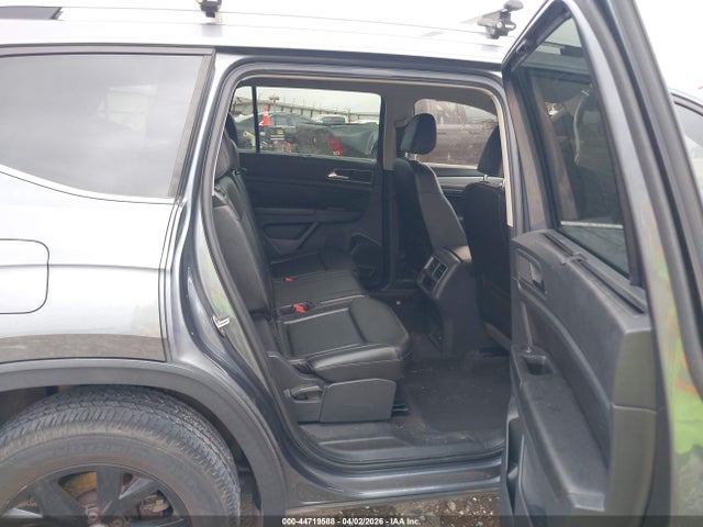 1V2CR2CA5JC527937 Volkswagen Atlas 3.6l V6 Se