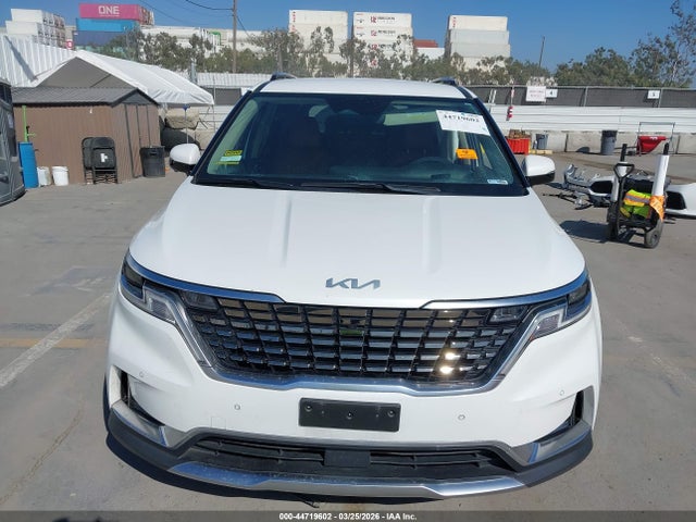 KNDNE5H36N6069220 KIA Carnival Mpv Sx
