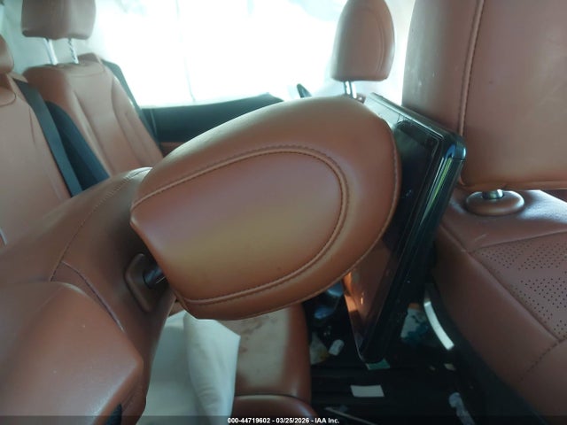 KNDNE5H36N6069220 KIA Carnival Mpv Sx