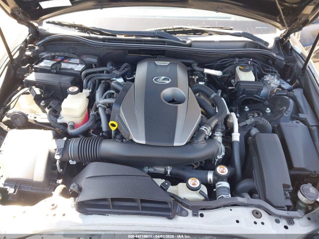 2016 LEXUS IS 200T JTHBA1D2XG5033381 Photo 9