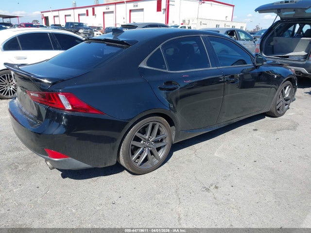 2016 LEXUS IS 200T JTHBA1D2XG5033381 Photo 3