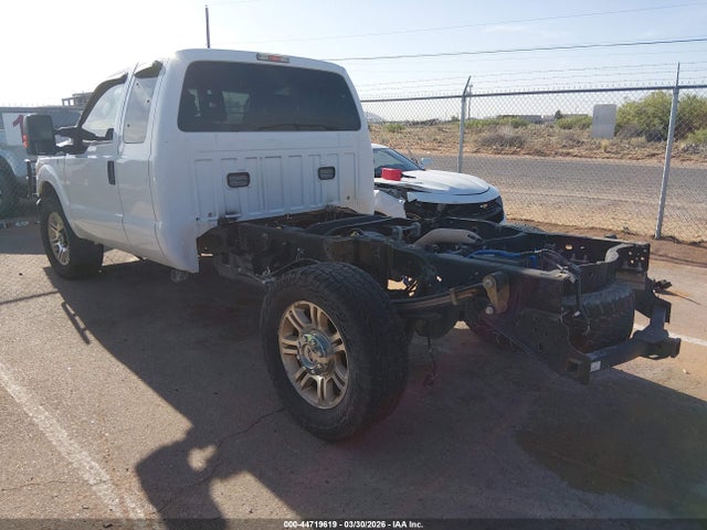 Ford F-250 Xl 2016 1FT7X2B64GEB33669 Image 3