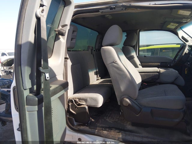 Ford F-250 Xl 2016 1FT7X2B64GEB33669 Image 8