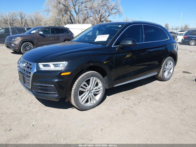 44719624 :رقم المزاد ، WA1BNAFY1J2213469 vin ، 2018 Audi Q5 2.0t Premium/2.0t Tech Premium مزاد بيع