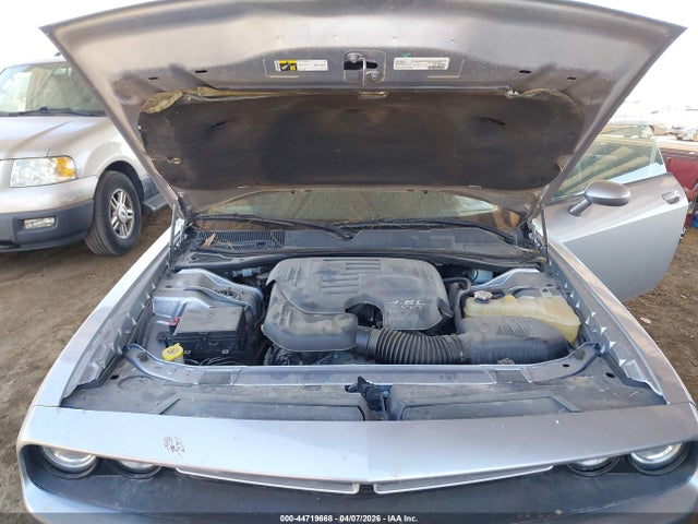 44719668 :رقم المزاد ، 2C3CDZAG0GH280062 vin ، 2016 Dodge Challenger Sxt مزاد بيع