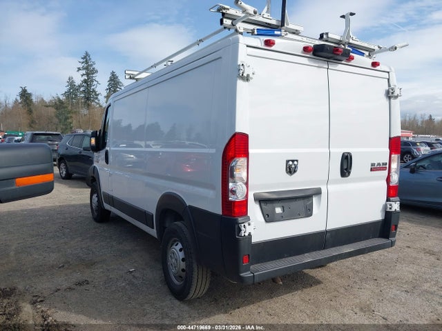 2020 Ram Promaster 1500 Low Roof 136 Wb მანქანა იყიდება აუქციონზე, vin: 3C6TRVAG5LE138258, აუქციონის ნომერი: 44719669